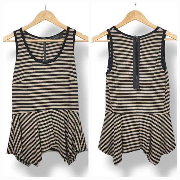 NEW Karen Kane Striped Handkerchief Peplum Hem Sleeveless Top Size Small - Picture 1 of 7